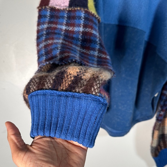 We The Free Easy On Me Pullover Patchwork Top Sz XS Blue Multicolor Cozy Style - Picture 11 of 13